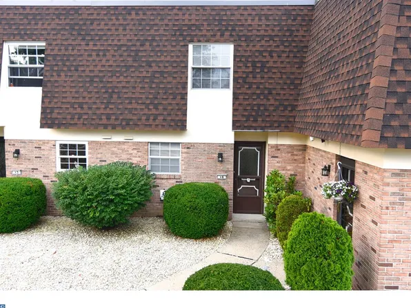 A6 Alpine Ct, Reading, PA 19606