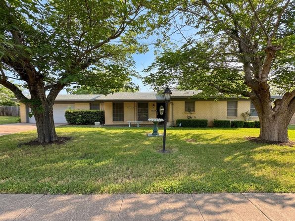 605 Bellaire Dr