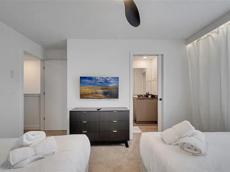 3205 Energy Dr — Photo 38