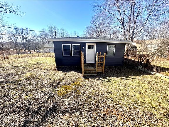 3rd image of 6759 Sumner Rd