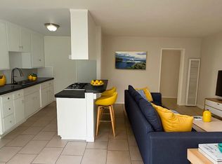 1129 E Ocean Blvd APT 10, Long Beach, CA 90802