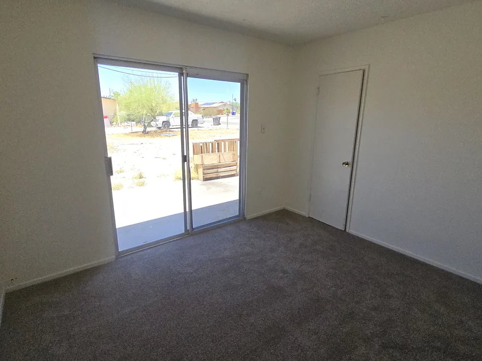 6312 Cahuilla Ave