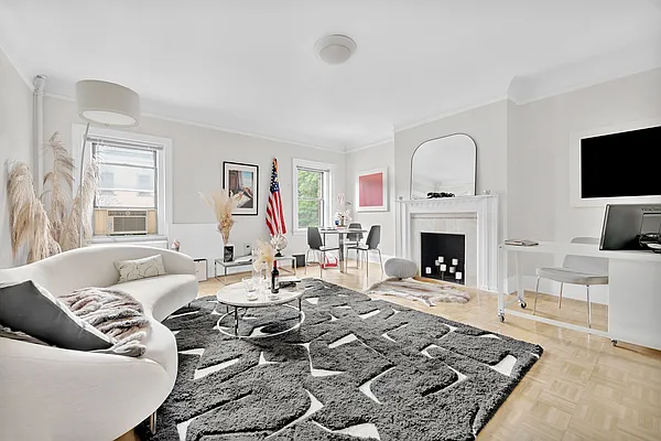 Rented by Compass | media 6