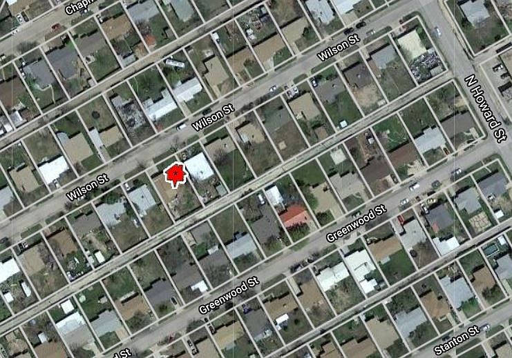 2nd image of 2215 Wilson St