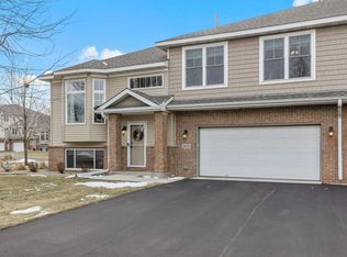 20035 Holt Ave W, Lakeville, MN 55044