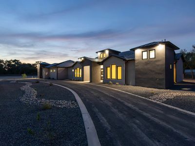 613 Valle Querido Ct NW, Albuquerque, NM, 87114