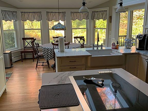 3rd image of 2 Smith Ln