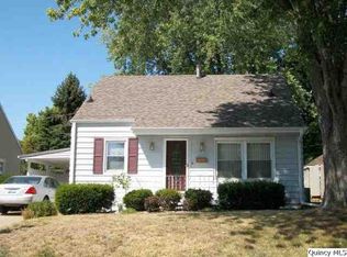 725 Oakland Ave, Quincy, IL 62301