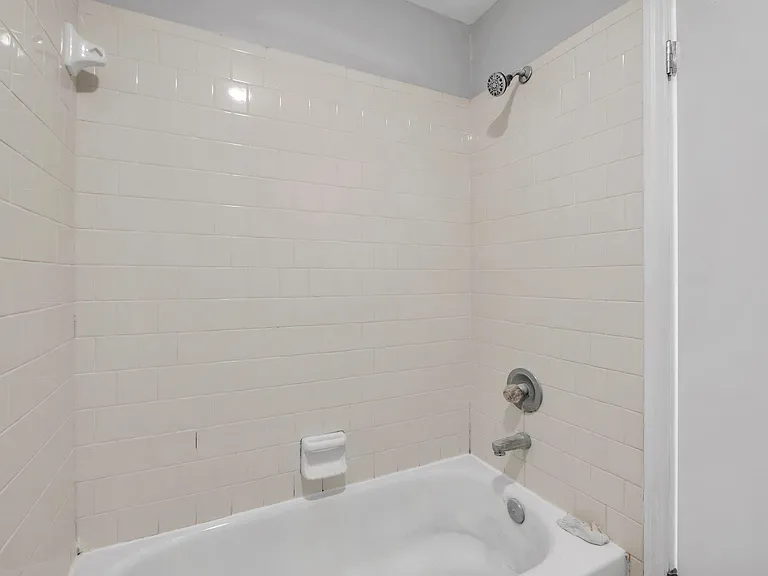 700B Liberty St #B — Photo 17