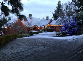 443 Conestoga Cir, Jacksonville, OR 97530