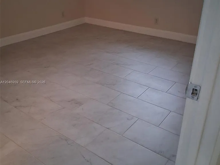 10907 Royal Palm Blvd #10907 — Photo 11