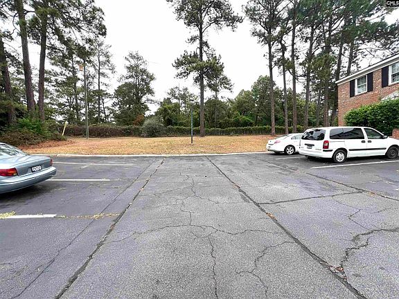 3rd image of 7602 Hunt Club Rd APT A104