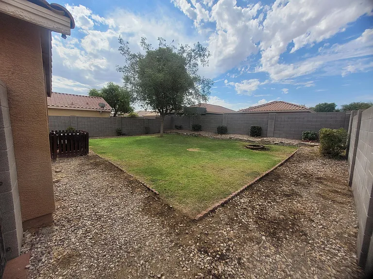 2739 W Silver Creek Ln — Photo 39