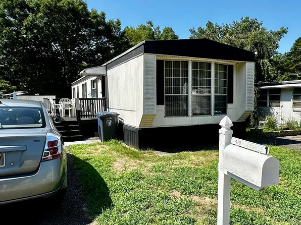 418 Roberts Road, Toms River, NJ 08755