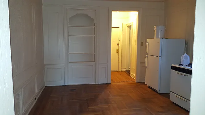 Rented by Lang Realty LLC | media 19