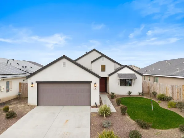 1342 W Butterfield Ln, Hanford, CA 93230