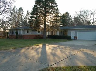 4066 Oak St, Leslie, MI 49251