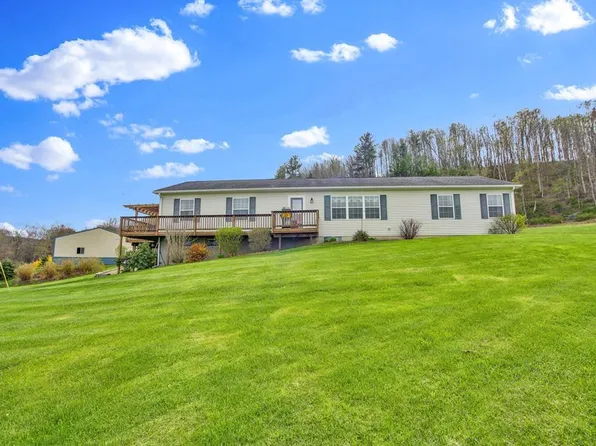556 N Lawton Rd, Wellsboro, PA 16901