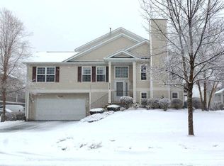 2236 Graystone Dr, Joliet, IL