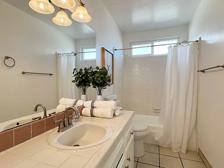 39 Catamaran St #4 — Photo 22