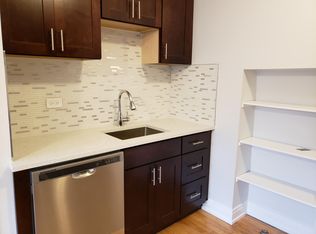 6532 N Sacramento Ave APT 1N, Chicago, IL 60645
