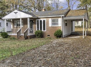 810 Luke St, Blackstone, VA 23824