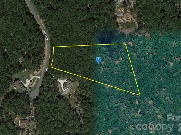 215 Mesa Dr, Denton, NC 27239