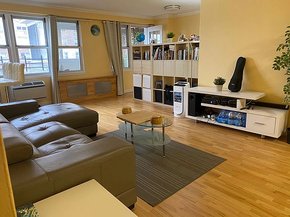 2nd image of 4310 Kissena Blvd APT 10-B