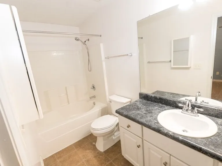 2049 Dundee Way — Photo 12