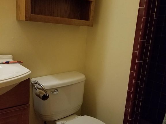 Master bath 