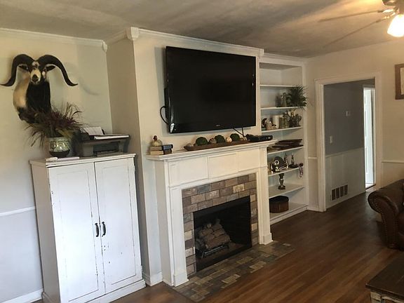 5th image of 201 Cedar Lane Dr