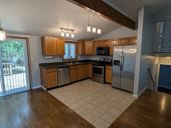 2nd image of 5375 Seymour Rd