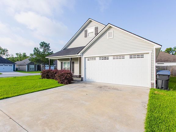 3rd image of 3948 Altman Dr