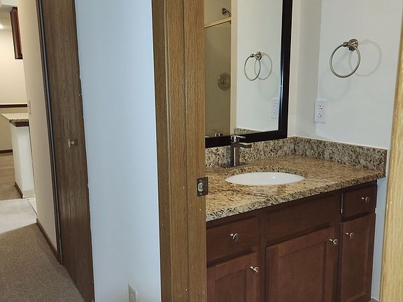5th image of 19640 Puritas Ave #20404414