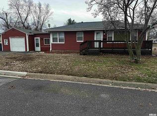 300 South St, Pekin, IL 61554