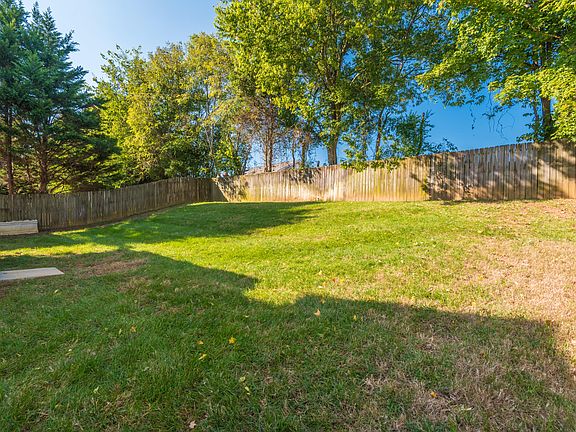 3rd image of 3339 Franklin Creek Ln