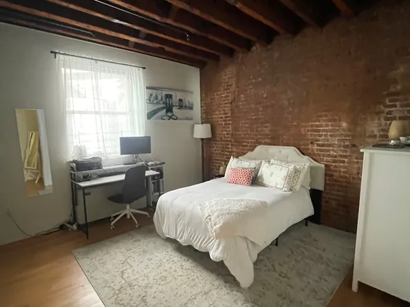 220 Front Street image 14 of 20