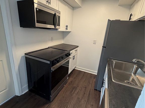 4th image of 39 Autumn Chapel Way