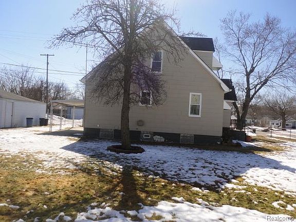 2nd image of 23504 Stewart Ave