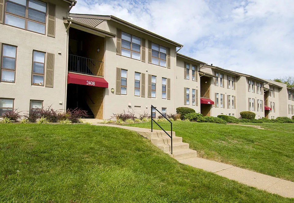 The Commons at Cowan Boulevard