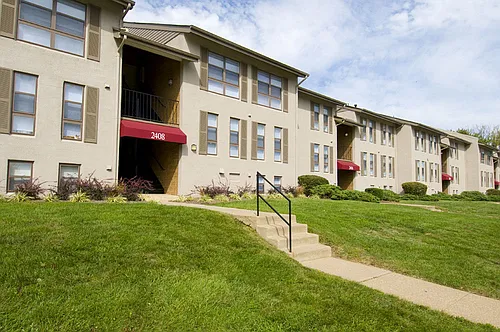 The Commons at Cowan Boulevard Photo 1