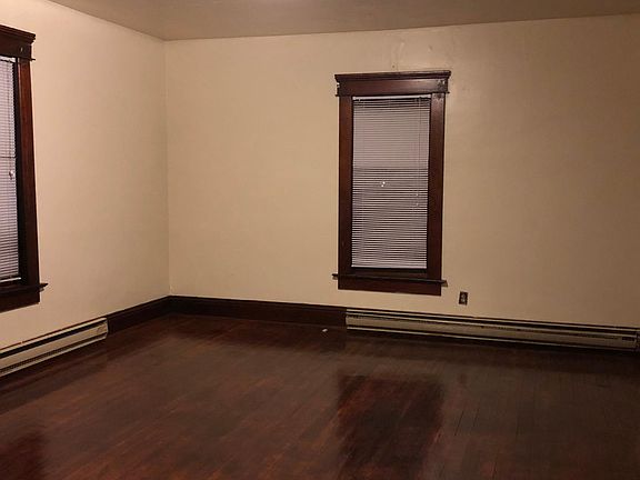 2nd image of 240 N Keyser Ave #1
