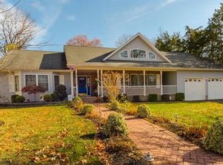 3 Lyons Rd, Basking Ridge, NJ 07920