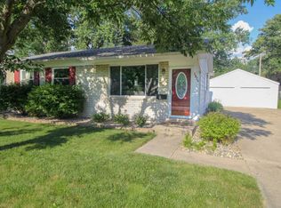 1924 Hamilton St, Holt, MI 48842