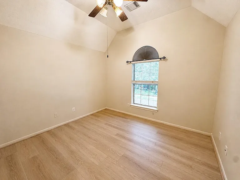 223 Wild Oak Run — Photo 19