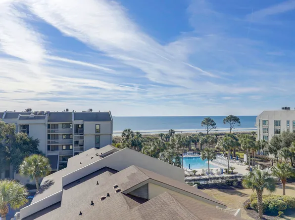 21 S FOREST DRIVE Drive, Hilton Head Island, SC 29928