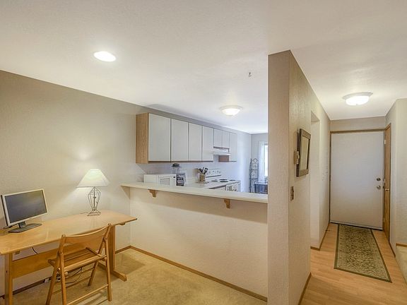 3rd image of 160 Newport Way NW Unit F-50
