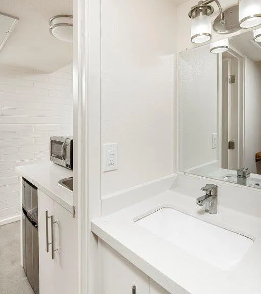 Duo Apartments — Photo 14