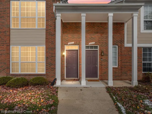16446 Dominion Dr #195, Macomb, MI 48044