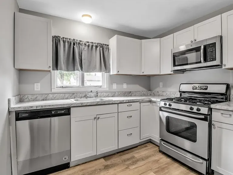 21 Brandel Ave #1 — Photo 1